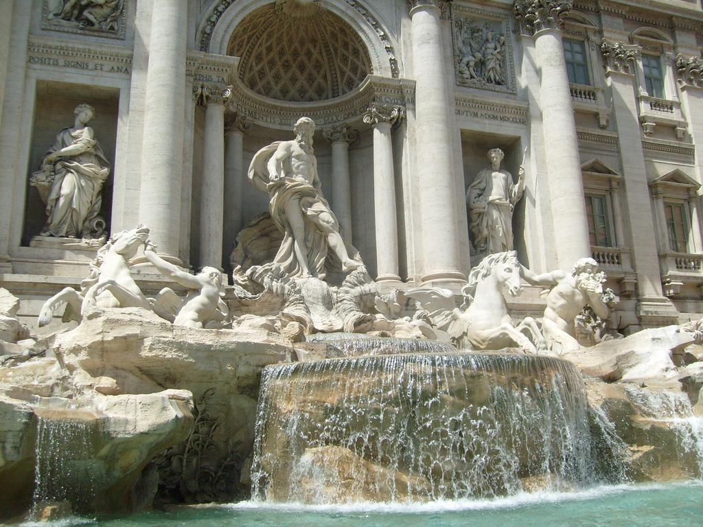 Viale Del Colosseo Panzió Róma Kültér fotó